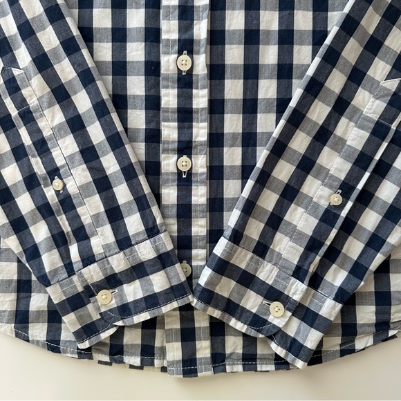 Hollister Men's Plaid Long Sleeve Shirt - Picture 10 of 11